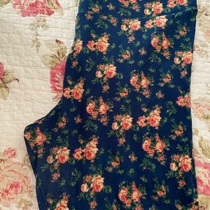 LulaRoe Leggings TC 